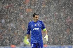  明晨夏季联赛焦点战！罗马迎战皇家马德里，大胜或上演